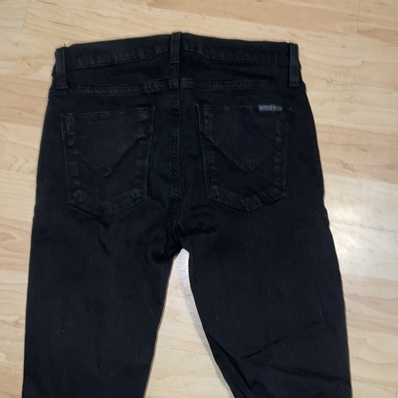 Black jeans with ripped knees - Picture 4 of 5